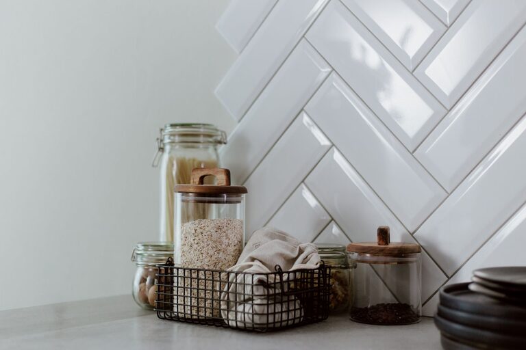 How to Make Your Kitchen Counters Clutter-Free: Simple Steps to a Tidy Space